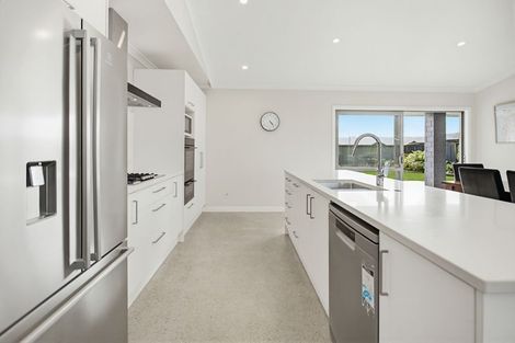 Photo of property in 89 Kupe Drive, Whitianga, 3510
