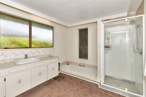 Photo of property in 219 Main North Road, Redwood, Christchurch, 8051