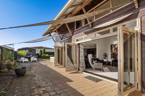 Photo of property in 299 Oceanbeach Road, Mount Maunganui, 3116