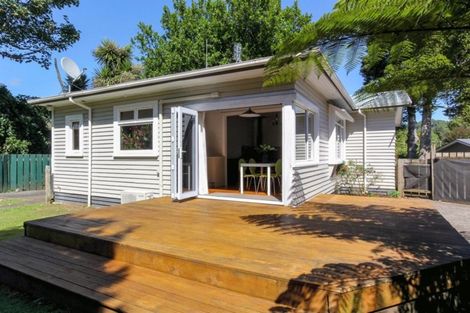 Photo of property in 15a Sycamore Grove, Lower Vogeltown, New Plymouth, 4310