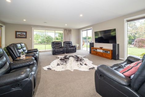 Photo of property in 128 Johnstone Street, Tinwald, Ashburton, 7774