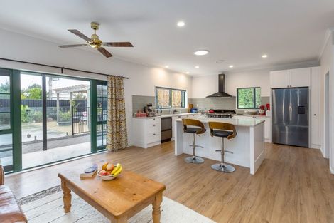 Photo of property in 88 Kuratawhiti Street, Greytown, 5712