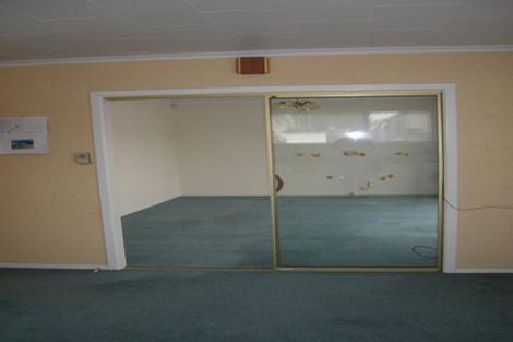 Photo of property in 1/77 Memorial Avenue, Ilam, Christchurch, 8053