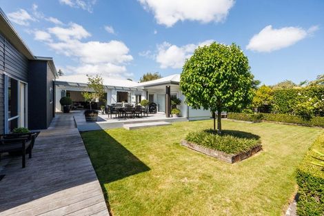 Photo of property in 92 Marne Street, Hokowhitu, Palmerston North, 4410