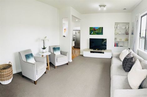 Photo of property in 77 Wai-iti Terrace, Bryndwr, Christchurch, 8052