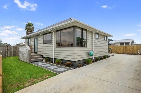 Photo of property in 2 Matene Place, Otaki, 5512