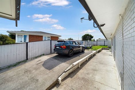 Photo of property in 76 Wickman Way, Mangere East, Auckland, 2024