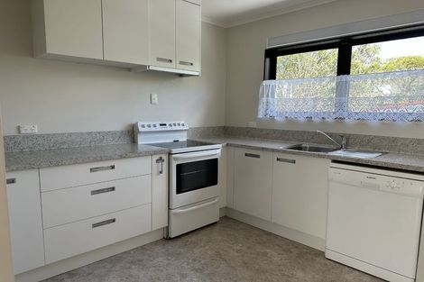 Photo of property in 10 Kopipi Crescent, Ngunguru, Whangarei, 0173