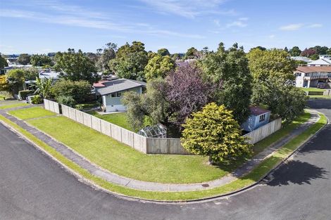 Photo of property in 22 Ben Keys Street, Te Puke, 3119