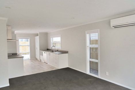 Photo of property in 358 George Street, Stokes Valley, Lower Hutt, 5019