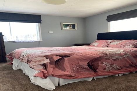 Photo of property in 2 Villers Street, Bay View, Napier, 4104