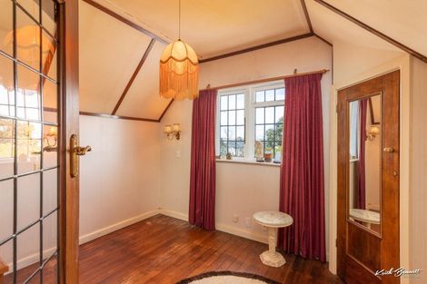 Photo of property in 34 Wainui Road, Waiwhetu, Lower Hutt, 5010