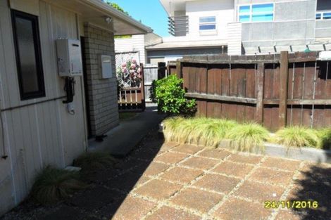 Photo of property in 47 Clare Street, Cambridge, 3434