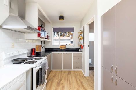 Photo of property in 2/46 Aldwins Road, Phillipstown, Christchurch, 8062