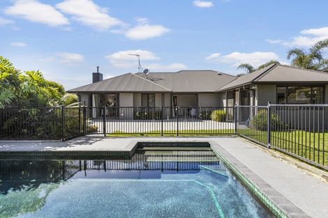 Photo of property in 5 Grenache Place, Rototuna, Hamilton, 3210