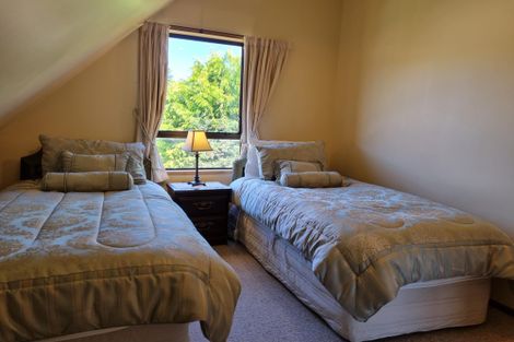 Photo of property in 5 Burnett Place, Lake Tekapo, 7999