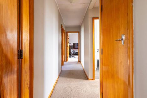 Photo of property in 3 Gertrude Street, Dannevirke, 4930