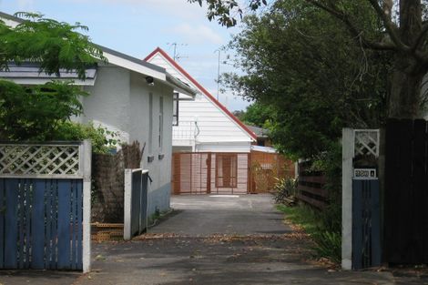 Photo of property in 256 Meola Road, Point Chevalier, Auckland, 1022
