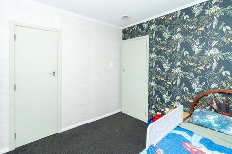 Photo of property in 65 Deanwell Avenue, Melville, Hamilton, 3206