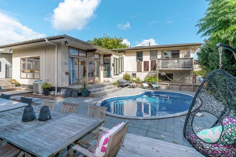 Photo of property in 49 Union Road, Howick, Auckland, 2014