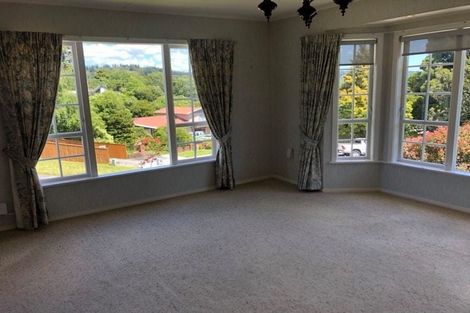 Photo of property in 17 Radiata Grove, Brown Owl, Upper Hutt, 5018