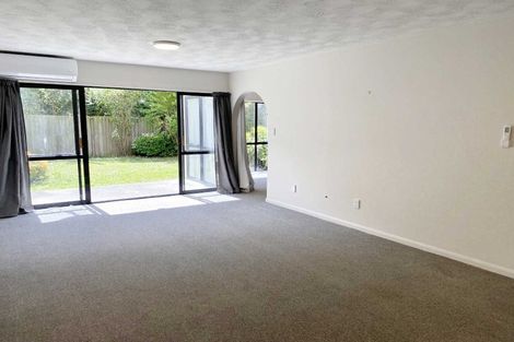 Photo of property in 1/264 Riccarton Road, Upper Riccarton, Christchurch, 8041