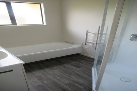 Photo of property in 41 Mary Huse Grove, Manor Park, Lower Hutt, 5019