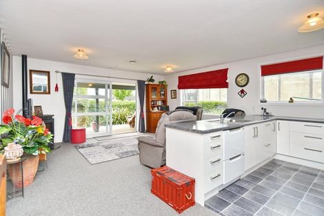 Photo of property in 66a Ayers Street, Rangiora, 7400