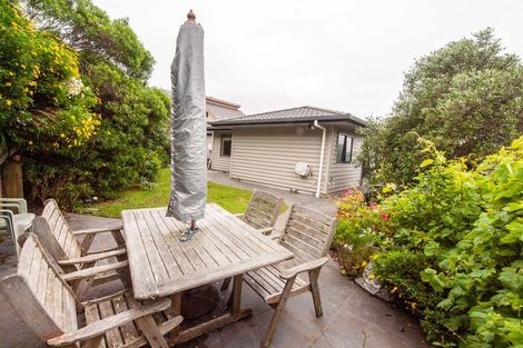 Photo of property in 23 Waverton Terrace, Churton Park, Wellington, 6037