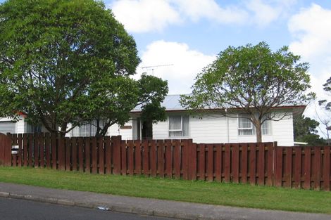 Photo of property in 2/33 Bellringer Road, Massey, Auckland, 0614