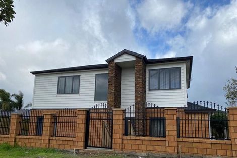 Photo of property in 5 Hawkley Close, Flat Bush, Auckland, 2019