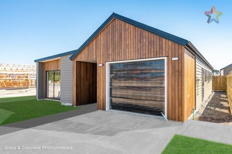 Photo of property in 4 Rotoiti Place, Paraparaumu, 5032