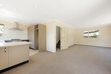 Photo of property in 66 Erlestoke Crescent, Churton Park, Wellington, 6037