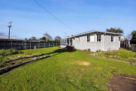 Photo of property in 8 Turuturu Road, Hawera, 4610