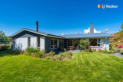 Photo of property in 14 Larkins Street, Helensburgh, Dunedin, 9010