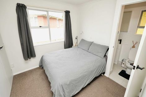 Photo of property in 5 Dundas Place, Awapuni, Palmerston North, 4412