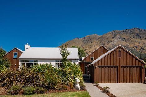 Photo of property in 16 Atley Road, Arthurs Point, Queenstown, 9371