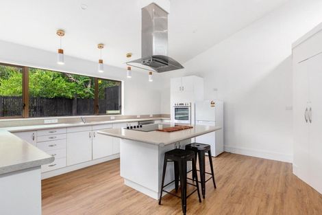 Photo of property in 3 Oak Avenue, Paremata, Porirua, 5024