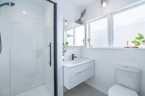 Photo of property in 53 Brandon Street, Featherston, 5710