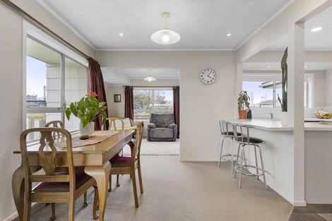 Photo of property in 7 Tudor Place, Mount Maunganui, 3116