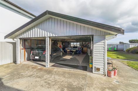 Photo of property in 191 Bay Road, Grasmere, Invercargill, 9810