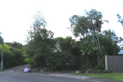 Photo of property in 9 Matanui Street, Northcote, Auckland, 0627