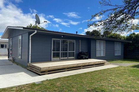 Photo of property in 69b Kaimanawa Street, Kelvin Grove, Palmerston North, 4414