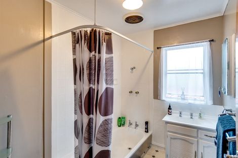 Photo of property in 24 Alexander Avenue, Onekawa, Napier, 4110