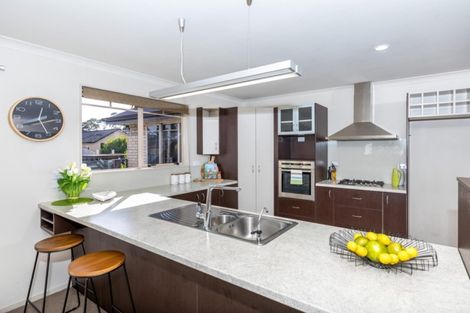 Photo of property in 2 Cabernet Close, Rototuna, Hamilton, 3210