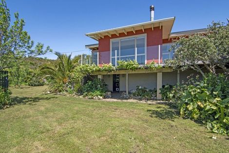Photo of property in 66 Parapara Beach Road, Parapara, Takaka, 7182