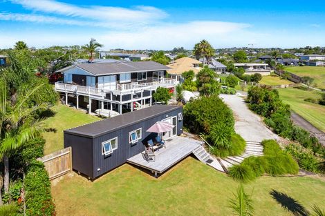 Photo of property in 44 Amorino Drive, Red Beach, 0932