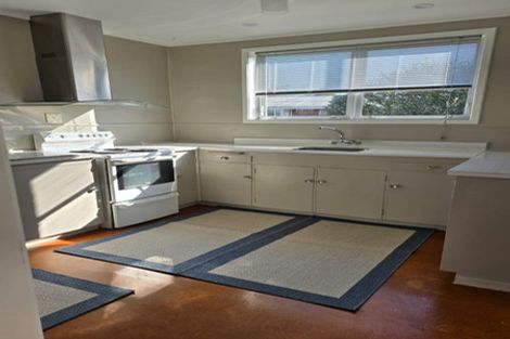 Photo of property in 2/4 Glasgow Street, St Andrews, Hamilton, 3200