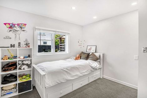 Photo of property in 33 East Belt, Rangiora, 7400