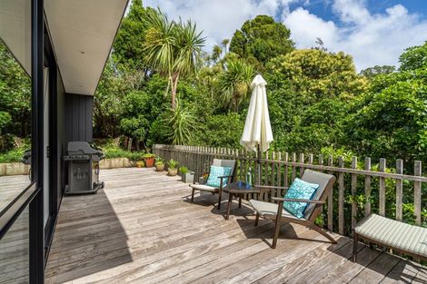 Photo of property in 15b Verran Road, Birkenhead, Auckland, 0626